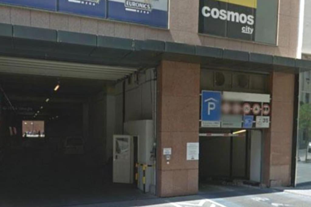 Trendy 2 Room Flat, Next To Corvin Mall Free Huge Garage! Ac,Dishwasher,Washmachine, Smart Tv Boedapest Buitenkant foto